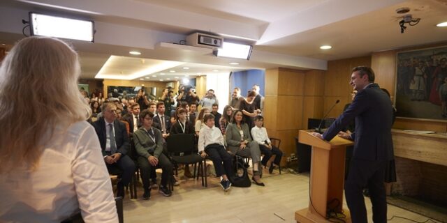 Μητσοτάκης: Πιστεύω πολύ στην εκπαιδευτική ρομποτική