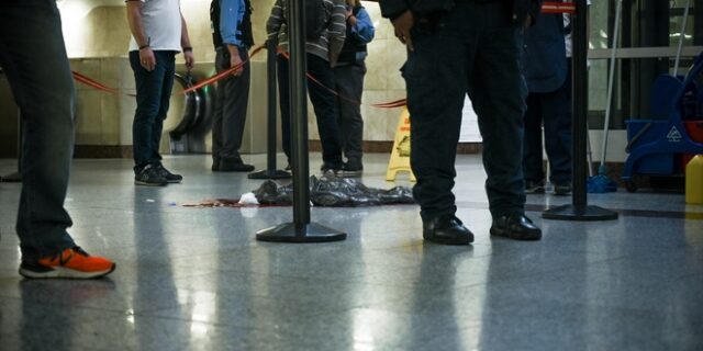 Μοναστηράκι: Παθολογικά τα αίτια θανάτου άνδρα που έπεσε αιμόφυρτος στον ΗΣΑΠ