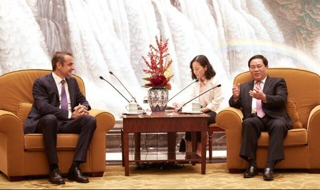 Συνάντηση του Κυριάκου Μητσοτάκη με τον γ.γ. Σαγκάης του ΚΚ της Κίνας Li Qiang