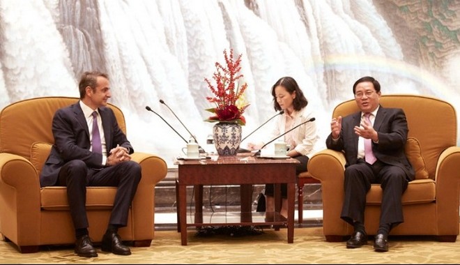 Συνάντηση του Κυριάκου Μητσοτάκη με τον γ.γ. Σαγκάης του ΚΚ της Κίνας Li Qiang