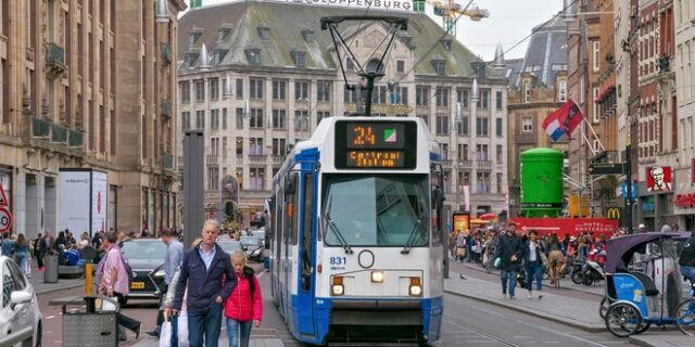 Ολλανδία: Μειώνεται το ανώτατο όριο ταχύτητας