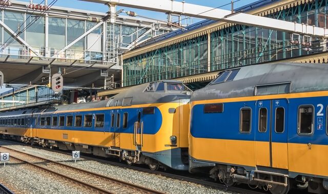 Ολλανδία: Σύλληψη δύο εφήβων που πυροβολούσαν εναντίον τρένων