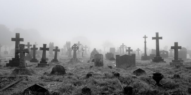 Φρίκη: Πήγε τα οστά των γονιών του για να πάρει μοτοσυκλέτα