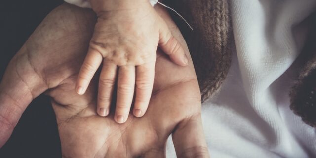 Έδεσσα: Βρέφος 3,5 μηνών θετικό στον κορονοϊό
