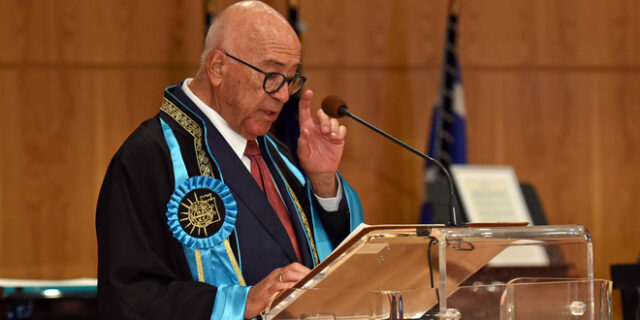 Νερά, ξενοδοχεία, μαρίνες, Attica. Οι μπίζνες στην στεριά του καπετάν Τσάκου