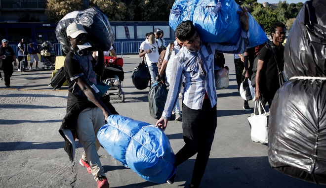 Σχεδόν 480 μετανάστες και πρόσφυγες έφτασαν σε νησιά του Αιγαίου το τελευταίο 24ωρο