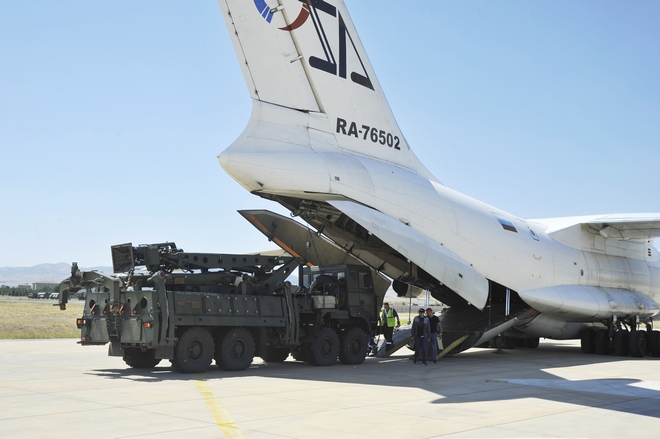 Ρωσία: Οι τουρκικές συστοιχίες S-400 θα είναι “ετοιμοπόλεμες” πριν την άνοιξη του 2020