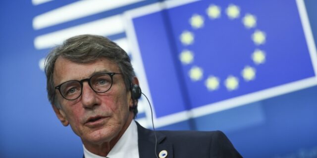 Βόρεια Μακεδονία: “Ανήκετε στην οικογένειά μας” διαμηνύει ο πρόεδρος του ευρωκοινοβουλίου