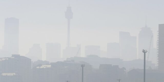 Φωτιές στην Αυστραλία: Το Σίδνεϊ “πνίγεται” στον καπνό