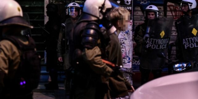 Πολυτεχνείο: Επέμβαση της αστυνομίας σε πολυκατοικίες. Έξι συλλήψεις σε ταράτσα