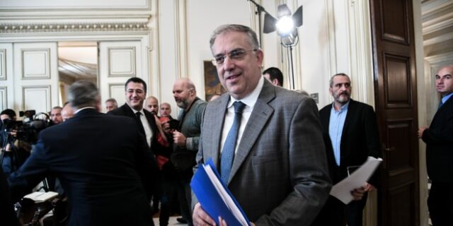 Θεοδωρικάκος: Στόχος της κυβέρνησης η ενίσχυση των αρμοδιοτήτων των Περιφερειών