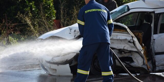 Ευρωβαρόμετρο: Κινητό, υπνηλία και επιθετική οδήγηση προκαλούν ατυχήματα