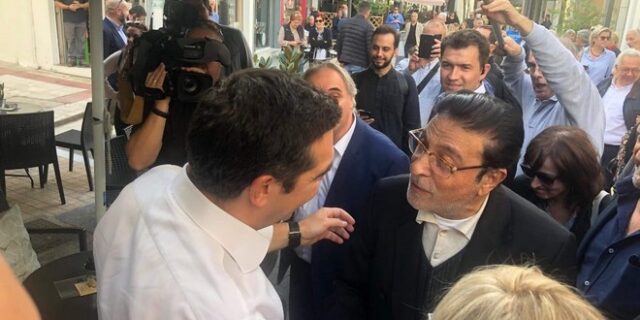 Συνάντηση Τσίπρα με τον κλαρινίστα Γιώργο Μάγκα