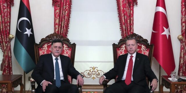 Πού το πάει ο Ερντογάν και τι σημαίνει για την Ελλάδα το deal Τουρκίας – Λιβύης