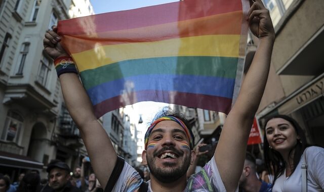 Τουρκία: Δίκη 18 φοιτητών και ενός καθηγητή για υποστήριξη της κοινότητας ΛΟΑΤΚΙ