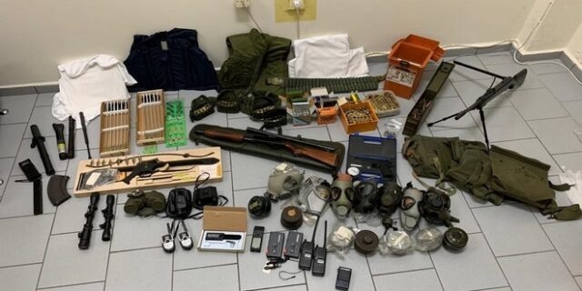 Απόστρατος αξιωματικός των Ειδικών Δυνάμεων διατηρούσε ολόκληρο οπλοστάσιο