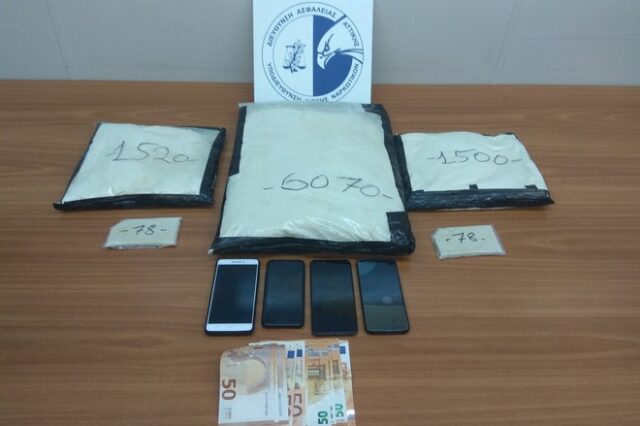 Μετέφεραν αεροπορικώς με τις αποσκευές τους πάνω από 9 κιλά ηρωίνης