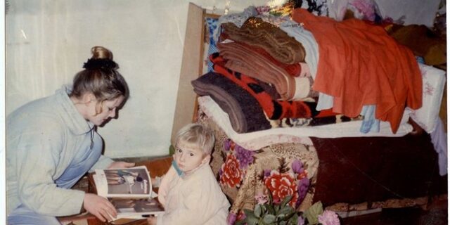 Άγγελος Μπαράι: Κάποτε στις πόρτες έγραφαν “Όχι Αλβανοί”. Μην κάνουμε τα ίδια λάθη