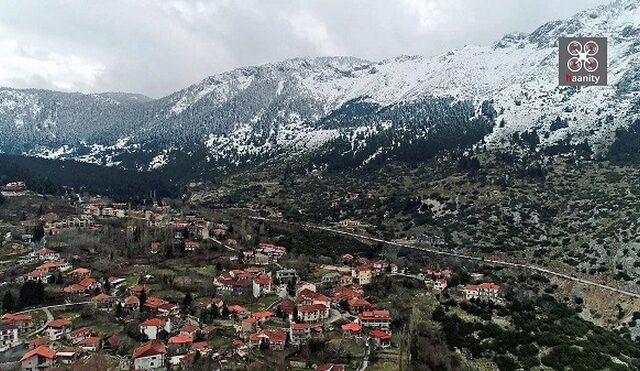 Πρώτα χιόνια: Η Αγόριανη όπως δεν την έχεις ξαναδεί – Το αλπικό όνειρο του Παρνασσού