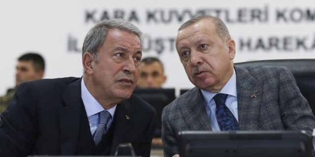 Ακάρ: “Σημάδι αδυναμίας” η απέλαση του Λίβυου πρέσβη από την Αθήνα