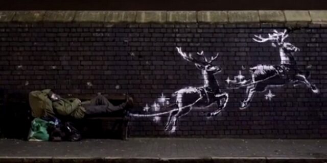 Ο Banksy αλλάζει τον κόσμο ενός άστεγου με ένα υπέροχο έργο