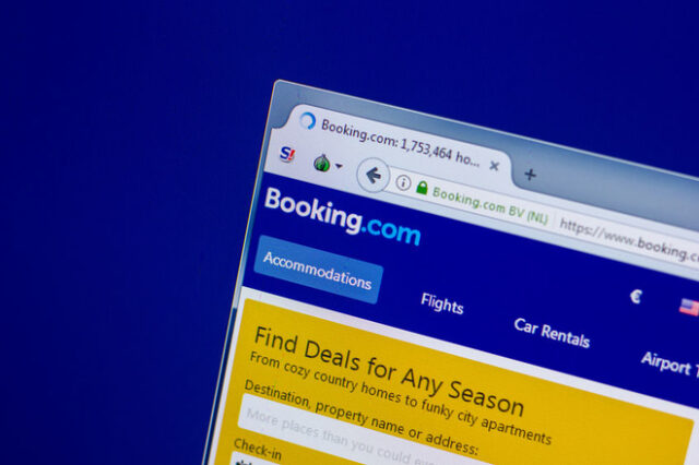 Booking.com: Έρχονται αλλαγές στον τρόπο που παρουσιάζει τις προσφορές της