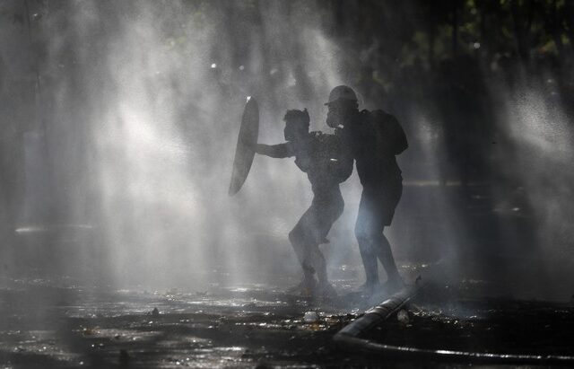Χιλή: Στους 29 οι νεκροί σε διαδηλώσεις