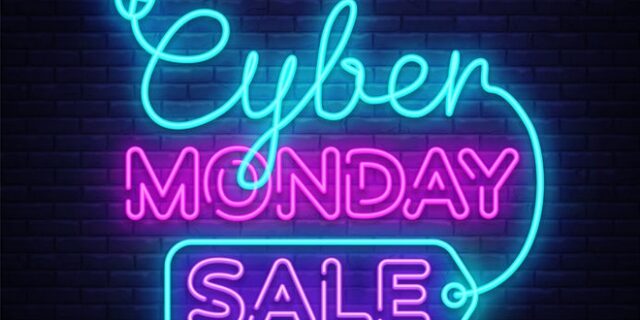 Cyber Monday: Έφτασε η μέρα – Συμβουλές για να μη σας πιάσουν “κορόιδα”