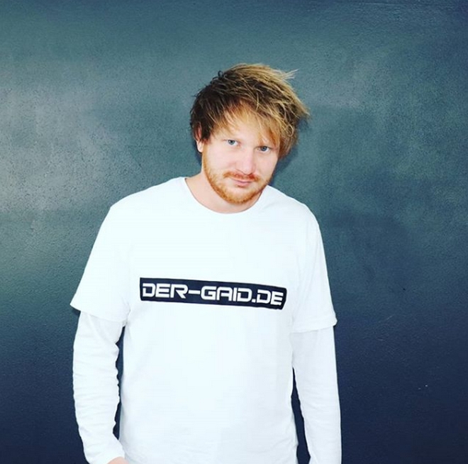 Βρετανία: Ο Ed Sheeran αναδείχθηκε καλλιτέχνης της δεκαετίας