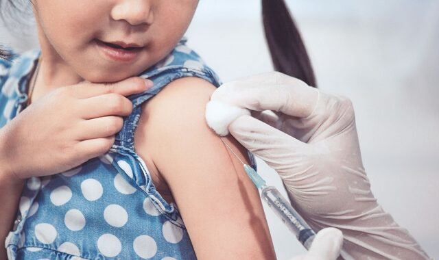 Εμβολιασμός: Ο τζίρος της γρίπης και οι ακριβές επιλογές των Ελλήνων