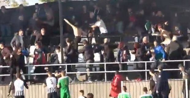 Εικόνες ντροπής σε γήπεδα της Γ’ Εθνικής: Επεισόδια, κροτίδες, άγριο ξύλο και τραυματίες