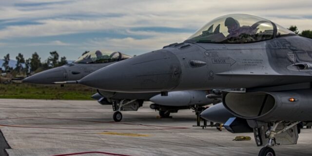 Ξεσαλώνουν οι Τούρκοι στο Αιγαίο: 40 παραβιάσεις και 16 εμπλοκές μέσα σε λίγες ώρες