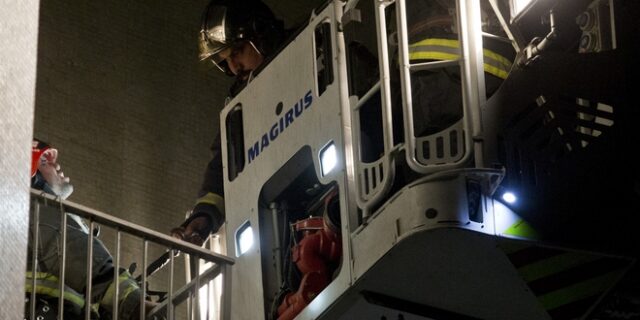 Χιλή: Στάχτη έγιναν δεκάδες σπίτια από φωτιά σε φτωχή συνοικία