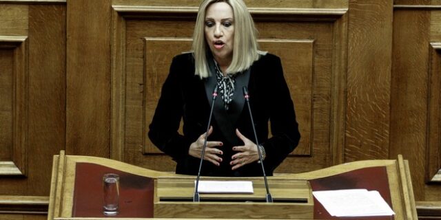 Γεννηματά: Από την εικονική κανονικότητα του κ. Μητσοτάκη, στην σκληρή
πραγματικότητα των πολιτών