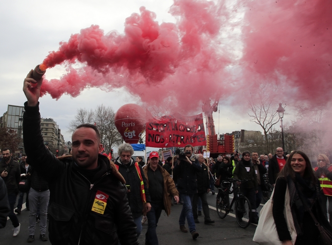 Γαλλία: Διακοπές ρεύματος λόγω των διαδηλώσεων