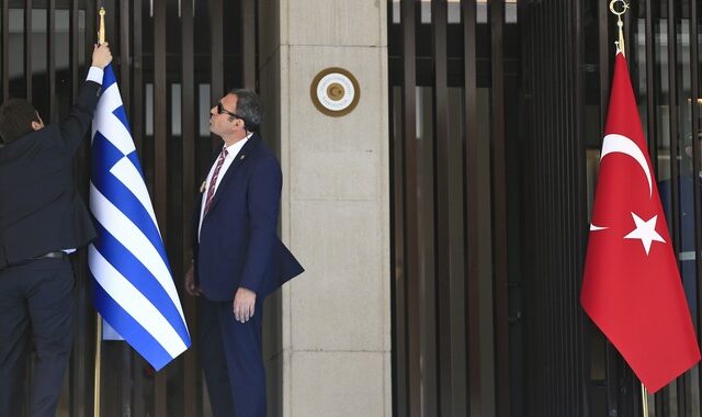 Διεθνή απομόνωση της Τουρκίας για Λιβύη βλέπει η Αθήνα – Τι θα πει ο Μητσοτάκης σε Ερντογάν