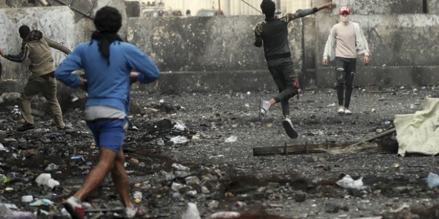 Σφαγή στο Ιράκ: 20 νεκροί διαδηλωτές και 4 αστυνομικοί