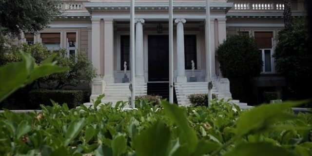 Ο διπλωματικός Ιανουάριος της κυβέρνησης