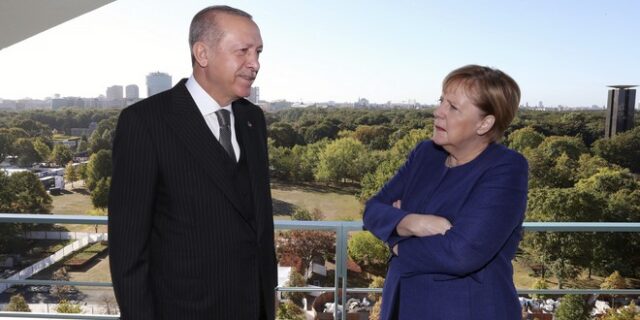 Επίσκεψη Μέρκελ στην Τουρκία για το μεταναστευτικό