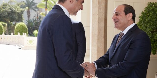 Ο Μητσοτάκης στην Αίγυπτο με το βλέμμα στην Τουρκία για ΑΟΖ- Λιβύη 
