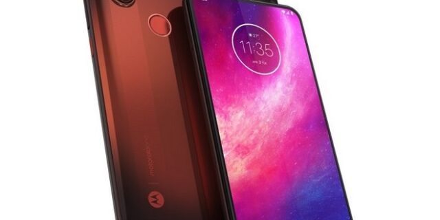 Motorola One Hyper: Επίσημα με all-screen οθόνη και pop-up selfie κάμερα