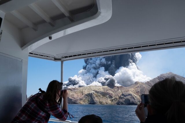 Έκρηξη ηφαιστείου στη Νέα Ζηλανδία: Σχεδόν απίθανο να ζουν οι αγνοούμενοι