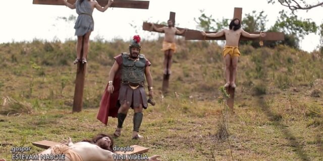 Netlfix: Επίθεση με μολότοφ σε γραφεία κωμικών για ταινία με γκέι Χριστό