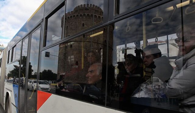 Θεσσαλονίκη: “Έσκασε” το καλοριφέρ λεωφορείου – Στο νοσοκομείο 61χρονη