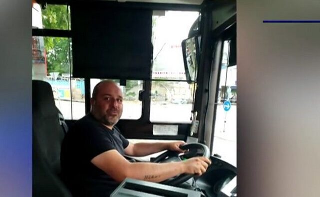 Έλληνας οδηγός λεωφορείου στη Γερμανία έσωσε κοριτσάκι από πνιγμό