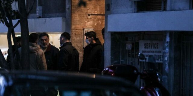 Έγκλημα στα Πετράλωνα: Στον εισαγγελέα τη Δευτέρα ο 21χρονος- Άκαρπες οι έρευνες για το πτώμα