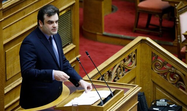 Πιερρακάκης: Έρχεται η ψηφιακή ενημερότητα και ο διαγωνισμός για τις νέες ταυτότητες