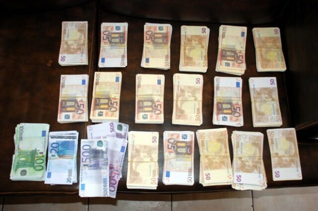 Παραχαράκτες διακινούσαν από Πορτογαλία σε Ευρώπη και Ελλάδα πλαστά χαρτονομίσματα