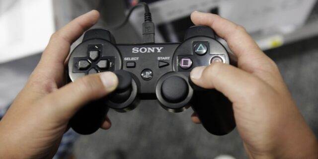 Στο “σφυρί” το αυθεντικό πρωτότυπο του Playstation
