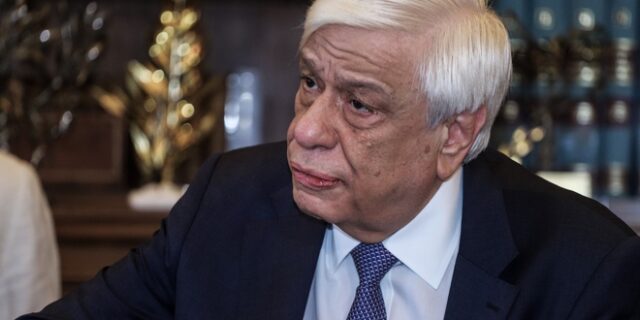 Παυλόπουλος: Μήνυμα στήριξης της πολιτείας και του λαού προς τις Ένοπλες δυνάμεις